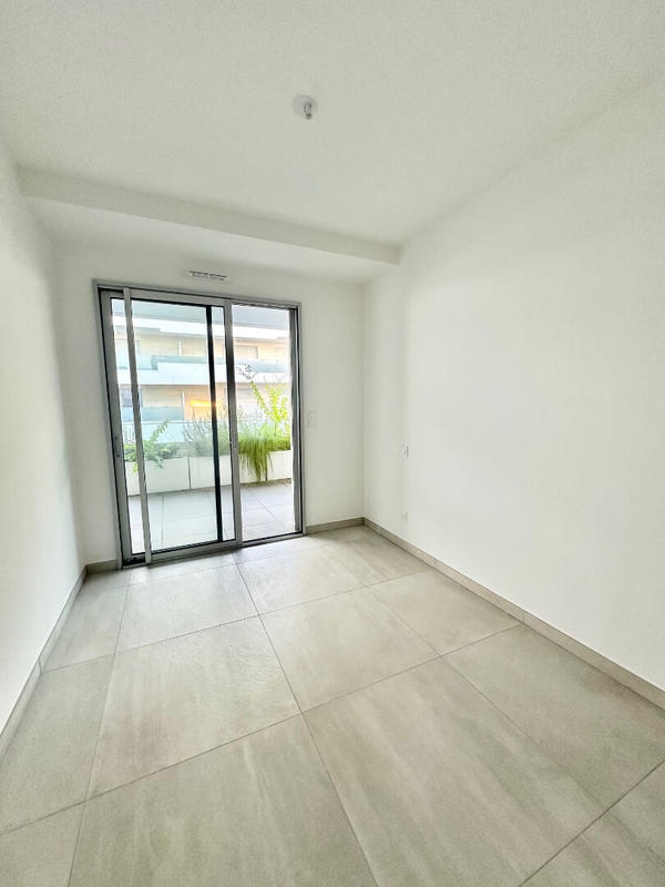 Appartement - 104 m² - 4 pièces