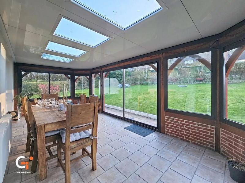 Maison - 104 m² - 4 pièces