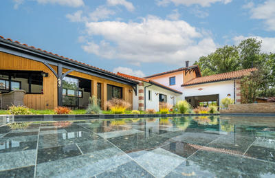 Terrain constructible - 1 500 m²