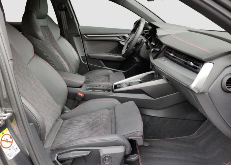 Audi A3 sportback 45 TFSIe 245 s-Line Hybride Rechargeable / Matrix Led Caméra de Recul Regulateur Distance Carplay Android Auto Sieges Elec Rs