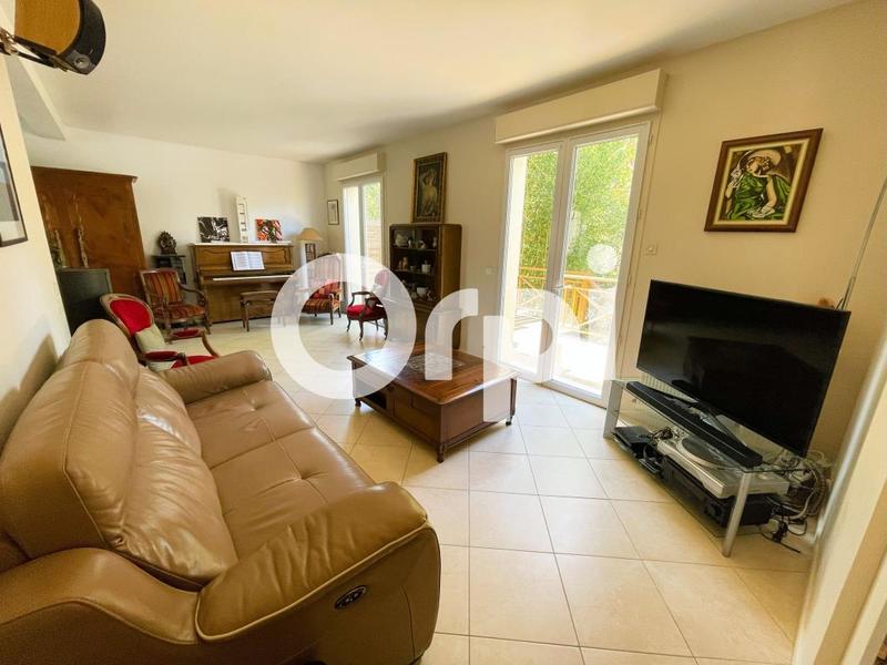 Maison - 155 m² - 5 pièces