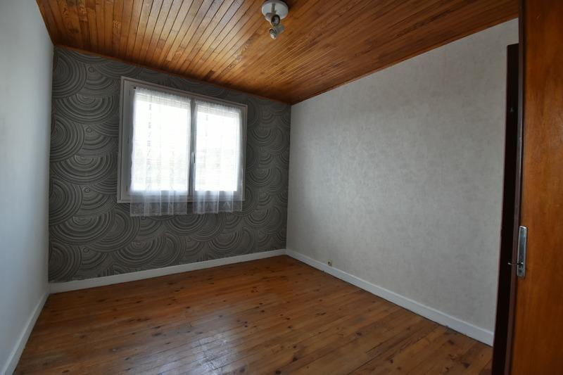 Maison - 122 m² - 7 pièces