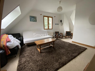 Maison - 180 m² - 8 pièces