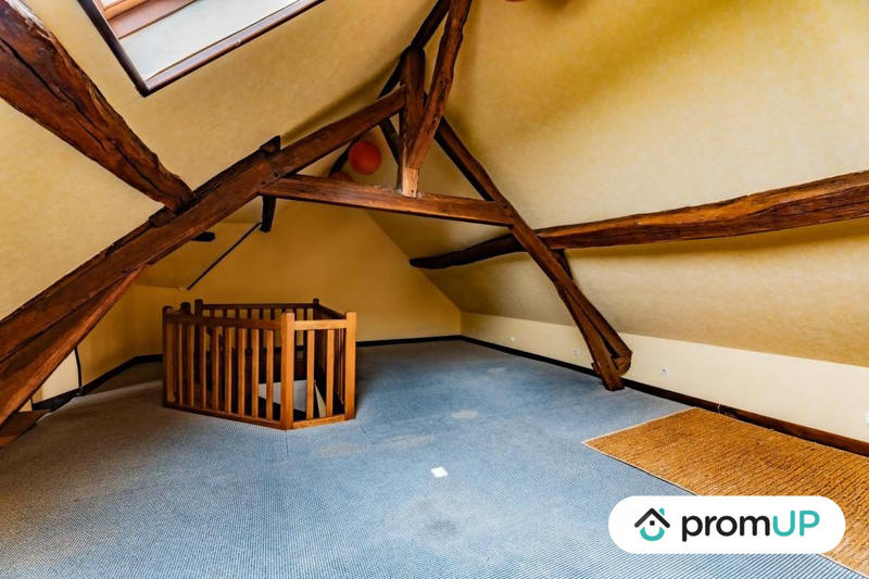 Maison - 270 m² - 5 pièces