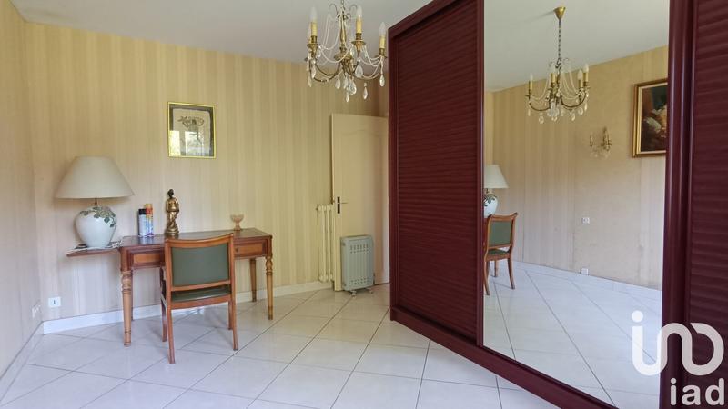 Maison - 180 m² - 7 pièces
