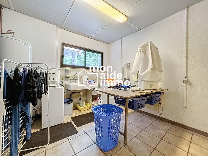 Maison - 116 m² - 10 pièces