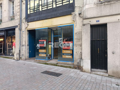 Local commercial - 100 m²