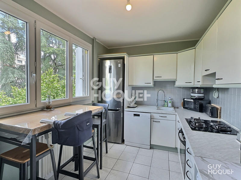 Appartement - 86 m² - 4 pièces