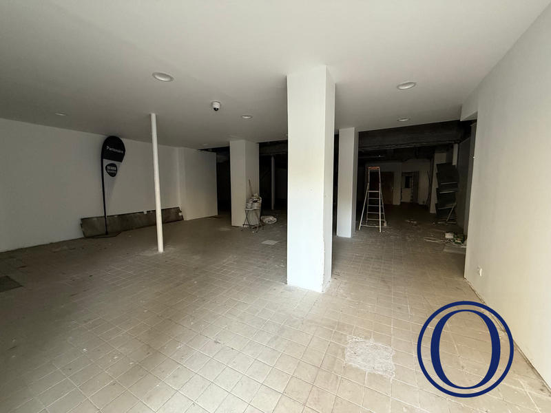 Local commercial - 280 m²