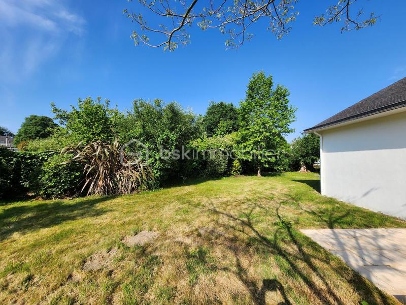 Maison traditionnelle - 155 m² - 7 pièces