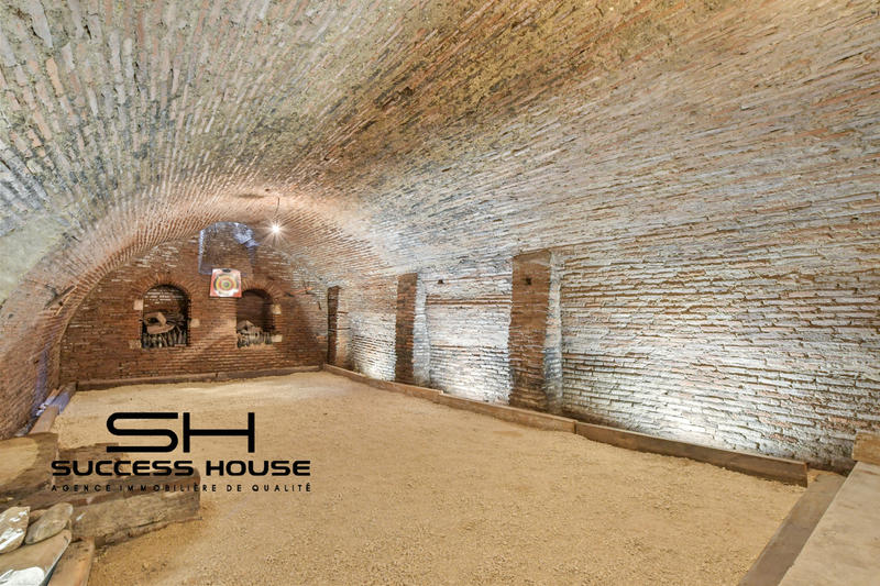 Maison - 293 m² - 7 pièces