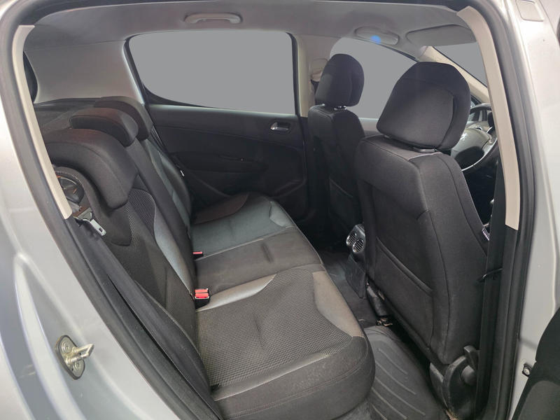 Peugeot 308 - 1.6 HDi 90 Cv Premium