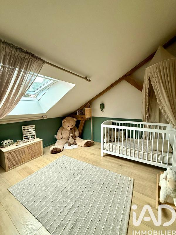 Loft - 156 m² - 5 pièces