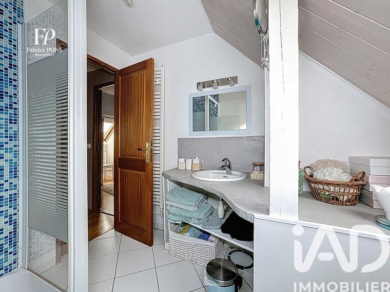 Maison - 138 m² - 7 pièces