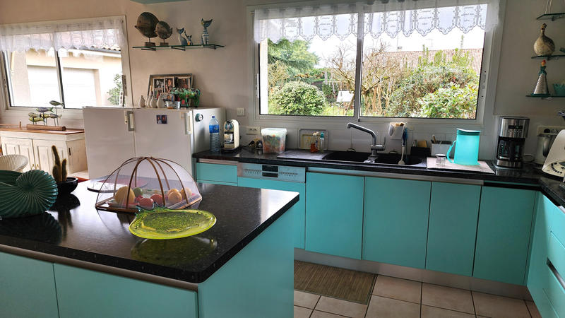 Villa - 220 m² - 8 pièces