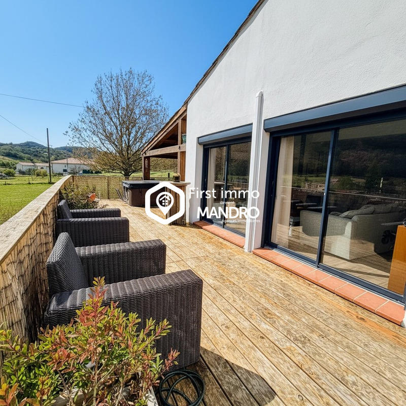 Maison - 105 m² - 4 pièces