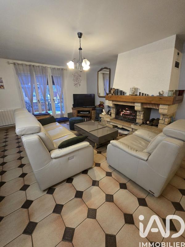 Maison - 114 m² - 6 pièces