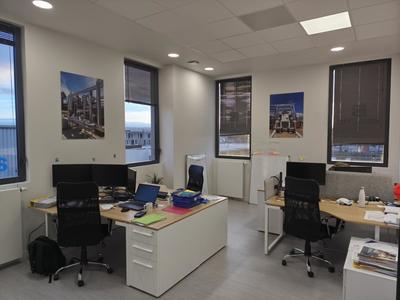 Bureau - 149 m²