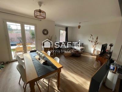 Maison - 80 m² - 4 pièces