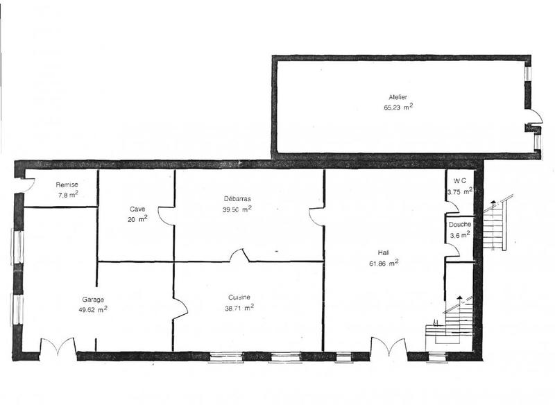 Maison - 600 m² - 10 pièces