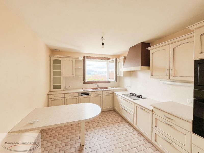 Maison - 112 m² - 6 pièces