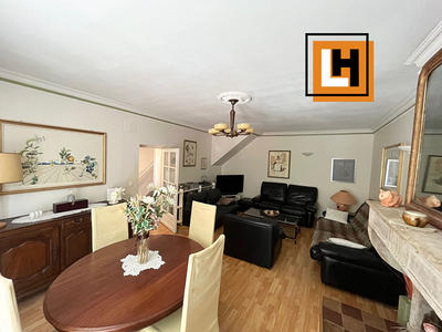 Appartement - 118 m² - 6 pièces