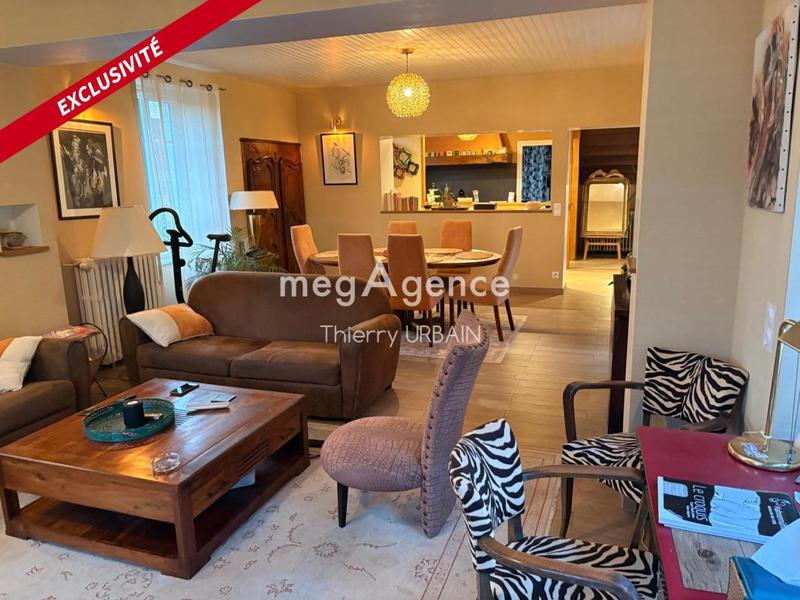 Propriété - 200 m² - 5 pièces