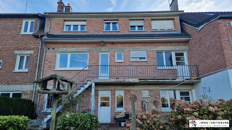 Maison - 102 m² - 6 pièces