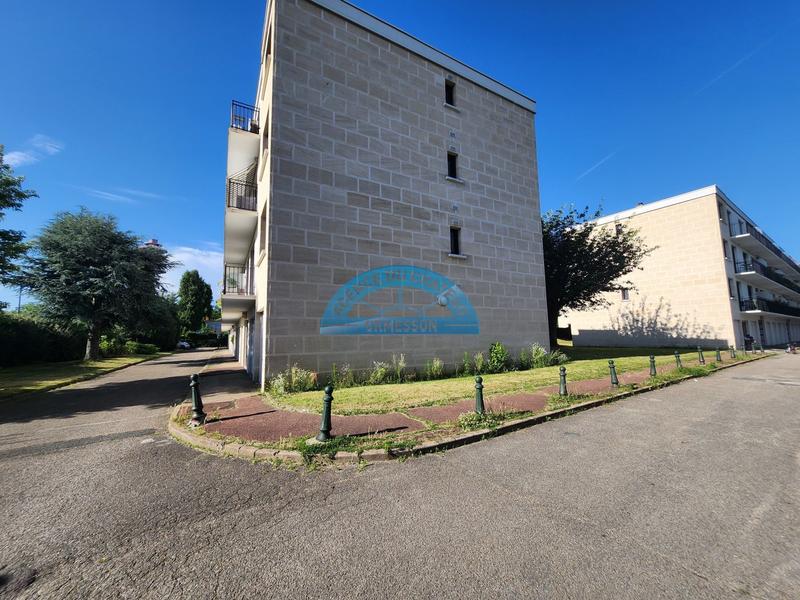 Appartement - 73 m² - 4 pièces