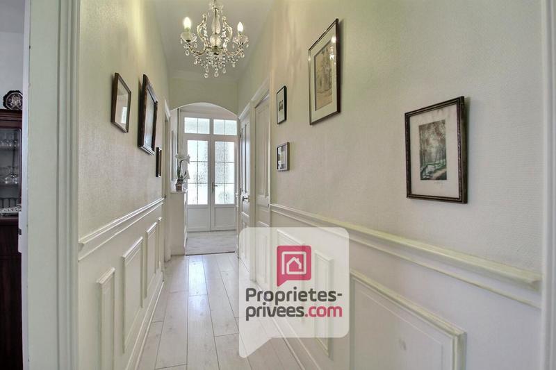 Maison - 166 m² - 7 pièces