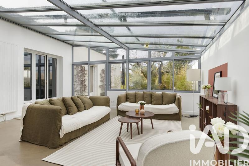 Maison - 174 m² - 7 pièces