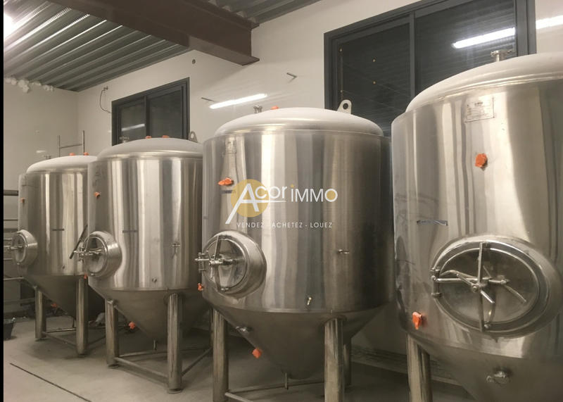 Local commercial - 1 532 m²