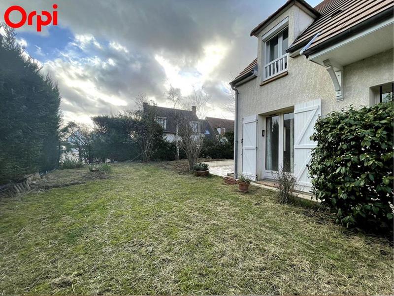 Maison - 133 m² - 6 pièces