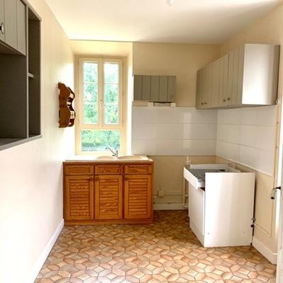 Appartement - 101 m² - 4 pièces