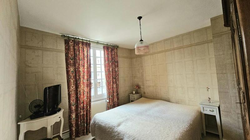 Maison ancienne - 111 m² - 5 pièces