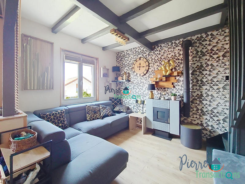 Maison - 112 m² - 7 pièces