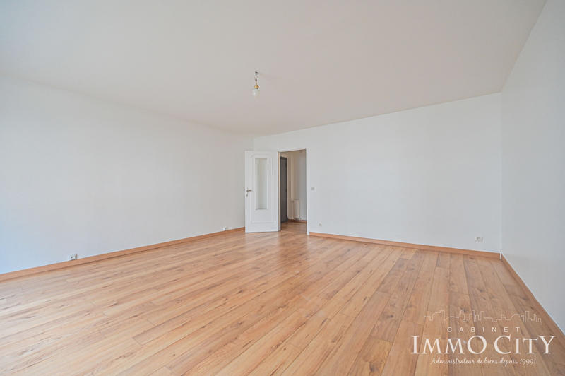 Appartement - 57 m² - 2 pièces