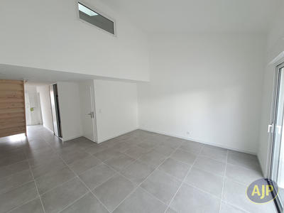 Maison - 63 m² - 3 pièces