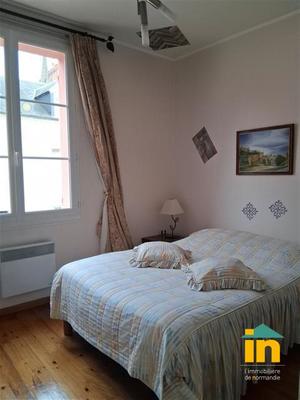 Maison de ville - 96 m² - 5 pièces