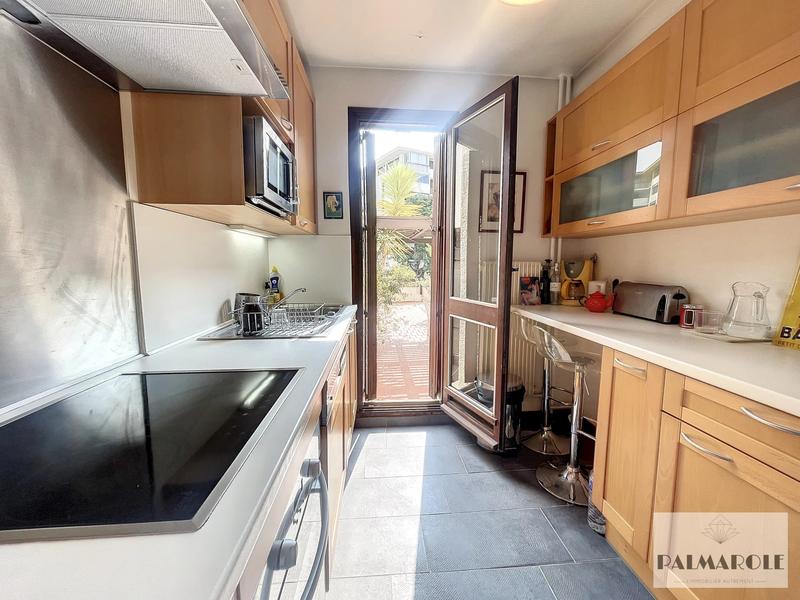 Appartement - 76 m² - 4 pièces