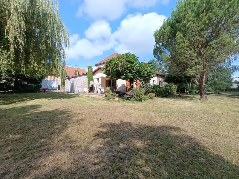 Maison - 191 m² - 7 pièces