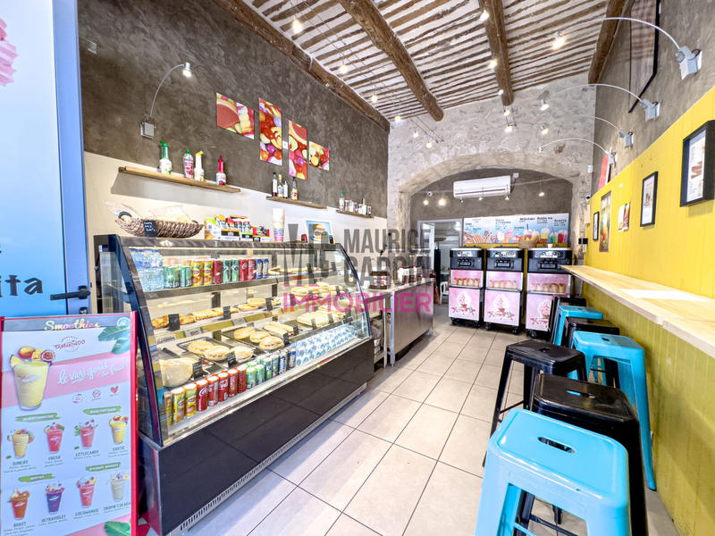 Maison - 182 m² - 7 pièces