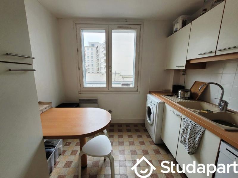 Chambre - 9 m² - 1 pièce