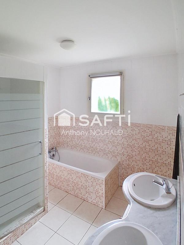 Maison - 102 m² - 4 pièces