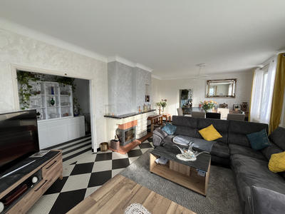 Maison - 128 m² - 5 pièces