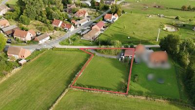Terrain - 1 700 m²