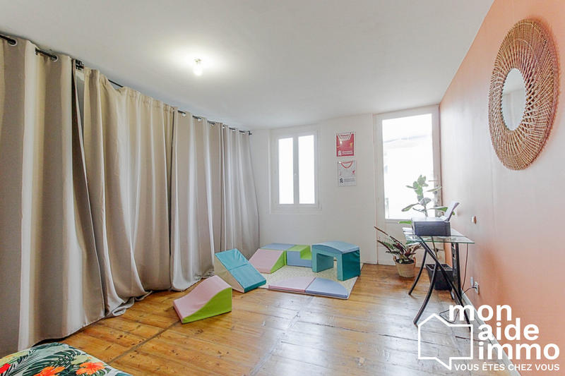Maison - 144 m² - 5 pièces
