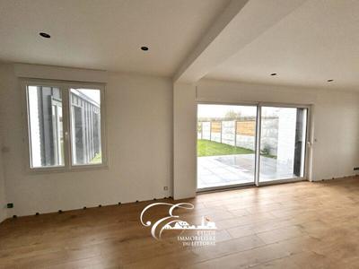 Maison - 151 m² - 7 pièces