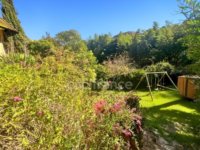 Maison - 80 m² - 5 pièces