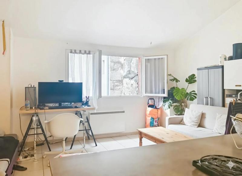 Appartement - 90 m² - 5 pièces